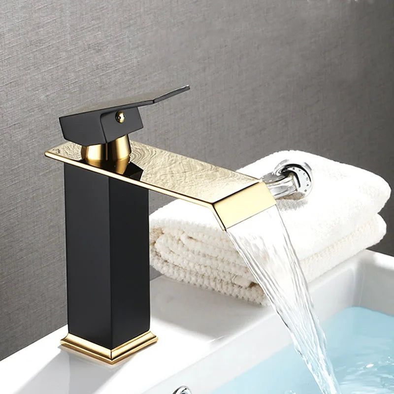 Versai Faucet