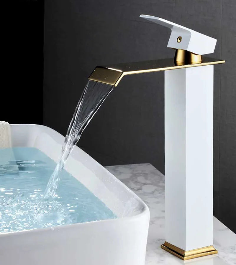 Versai Faucet