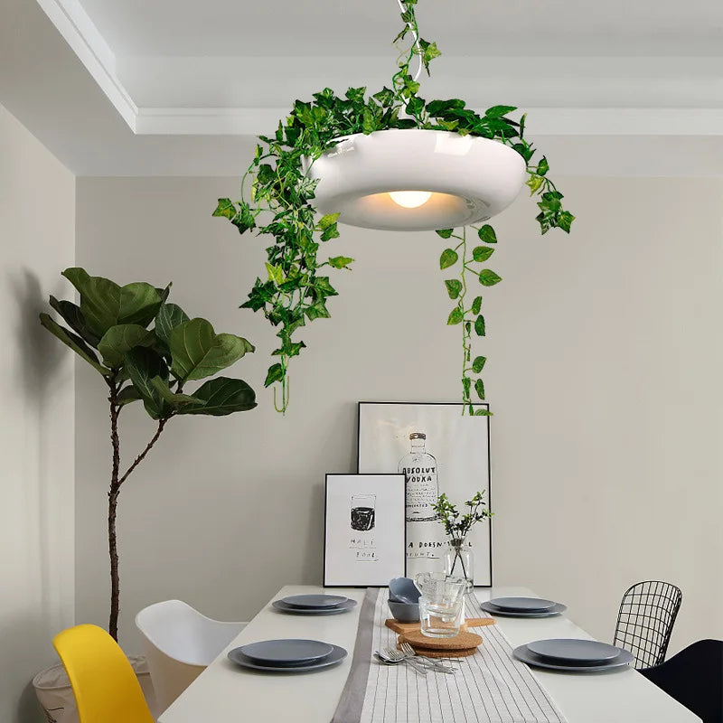 Solito Hanging Plant Lighting