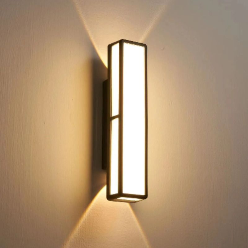 Milse Outdoor Wall Light