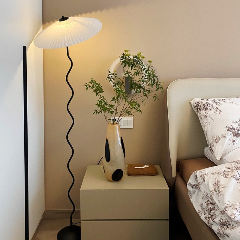 Gullfoss Floor Lamp