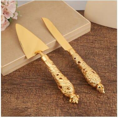 Shop 0 2 PCs 2 High-quality Western baking tool hollow handle triangular pizza shovel cake dessert cutter two-piece set gold cutlery Mademoiselle Home Decor