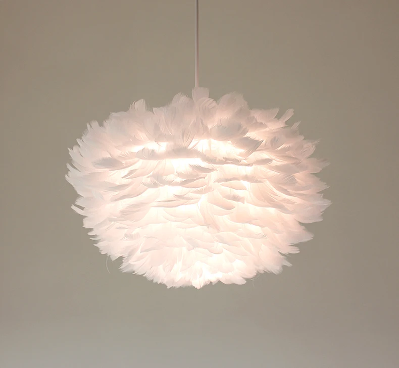 Oui Feather Lighting