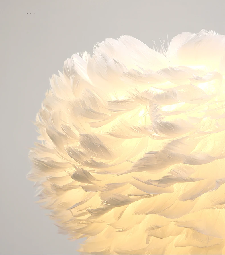 Oui Feather Lighting